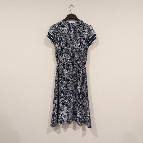 H&M | Printed Midi Satin Dress - Picture 4 of 8